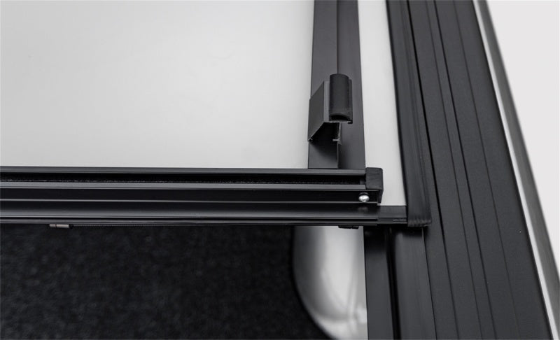 Access LOMAX Stance Hard Cover 03-09 Dodge Ram 2500/ 3500 6ft 4in Box G3040029 G3040029 Photo - Mounted