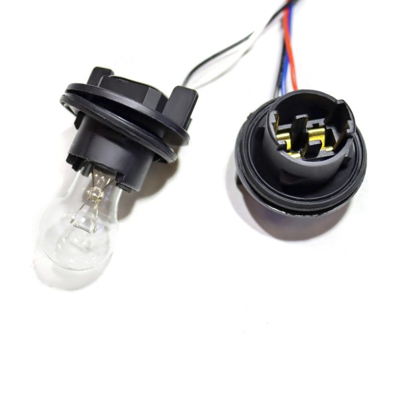 AlphaRex 18-20 Ford F-150 Wiring Adapter OEM to AlphaRex Taillight Converter (Req 18-20 Ford F-150) 652200 652200 User 1