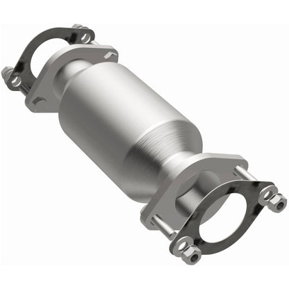 MagnaFlow Hyundai OEM Grade Federal / EPA Compliant Direct-Fit Catalytic Converter 49740 Photo - out of package