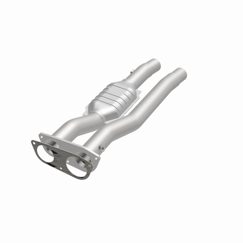 MagnaFlow HM Grade Federal / EPA Compliant Direct-Fit Catalytic Converter 95471 360 Degree Image Set