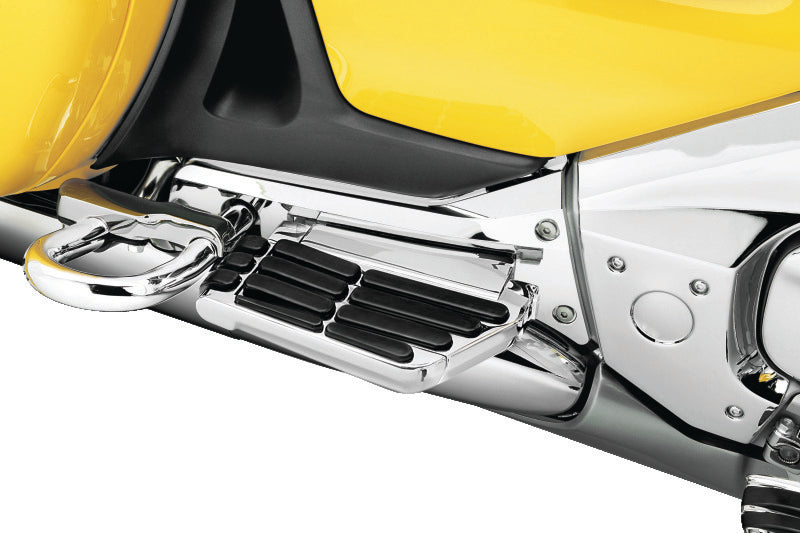 Kuryakyn Passenger Floorboard Side Cvr 7506 7506 User 1