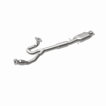 MagnaFlow Buick LaCrosse OEM Grade Federal / EPA Compliant Direct-Fit Catalytic Converter 52000 360 Degree Image Set