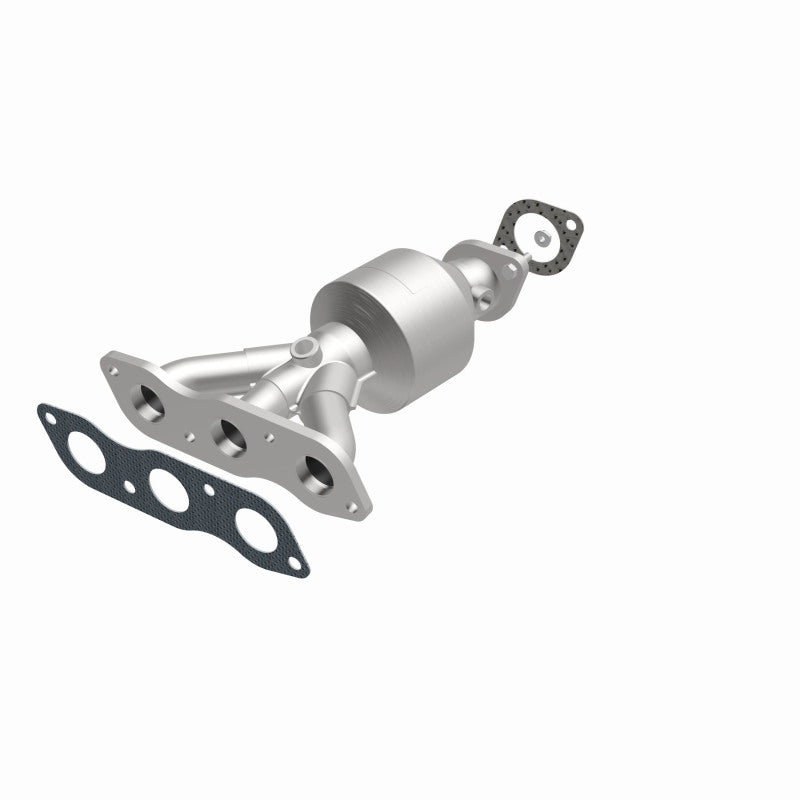 MagnaFlow Mitsubishi Outlander OEM Grade Federal / EPA Compliant Manifold Catalytic Converter 51772 360 Degree Image Set