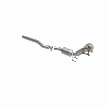MagnaFlow Volkswagen Tiguan California Grade CARB Compliant Direct-Fit Catalytic Converter 5582408 360 Degree Image Set