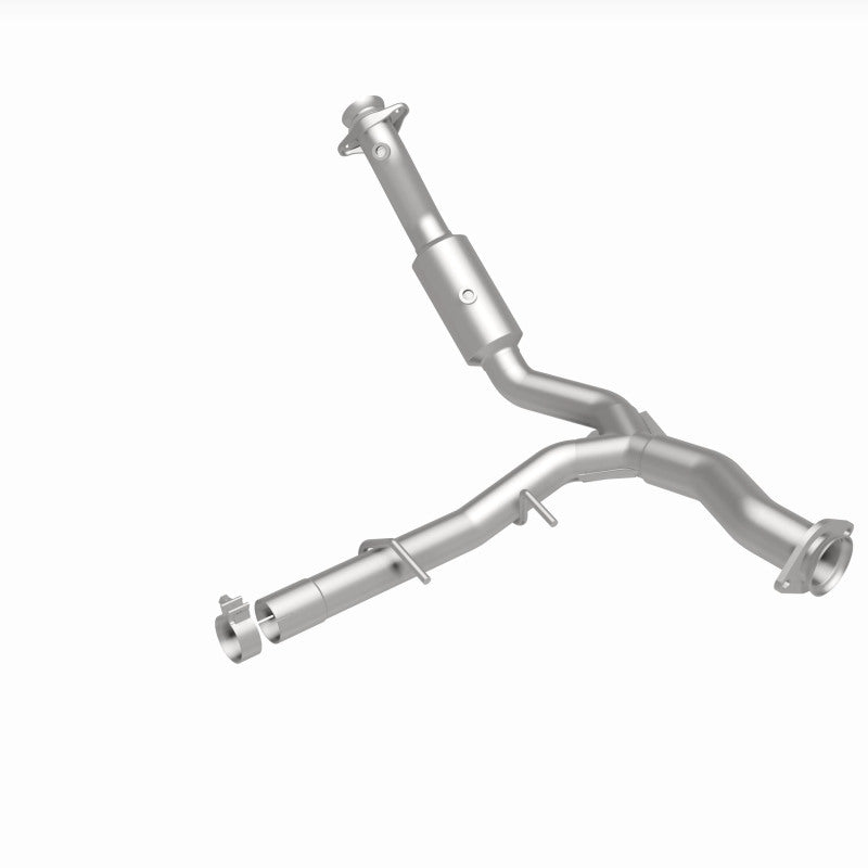 MagnaFlow OEM Grade Federal / EPA Compliant Direct-Fit Catalytic Converter 21-528 360 Degree Image Set