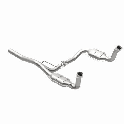MagnaFlow OEM Grade Federal / EPA Compliant Direct-Fit Catalytic Converter 52148 360 Degree Image Set