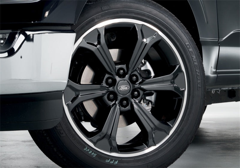 Ford Racing 15-23 F-150 22in Wheel Kit - Black w/Machined Face M-1007K-S2295B M-1007K-S2295B Photo - Mounted