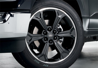 Ford Racing 15-23 F-150 22in Wheel Kit - Black w/Machined Face M-1007K-S2295B M-1007K-S2295B Photo - Mounted