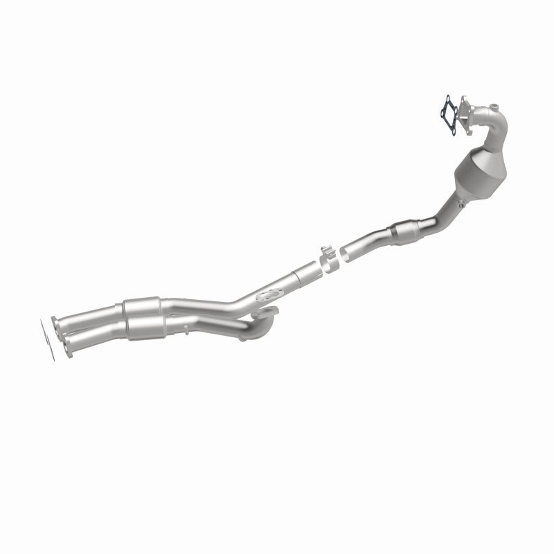 MagnaFlow Cadillac SRX OEM Grade Federal / EPA Compliant Manifold Catalytic Converter 52647 360 Degree Image Set