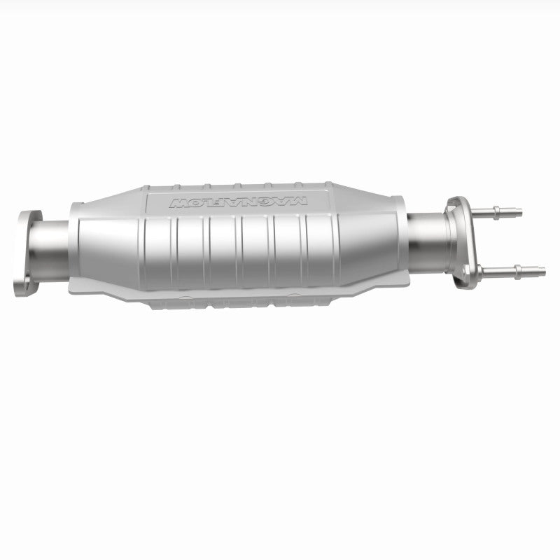 MagnaFlow Kia Sportage HM Grade Federal / EPA Compliant Direct-Fit Catalytic Converter 23281 360 Degree Image Set