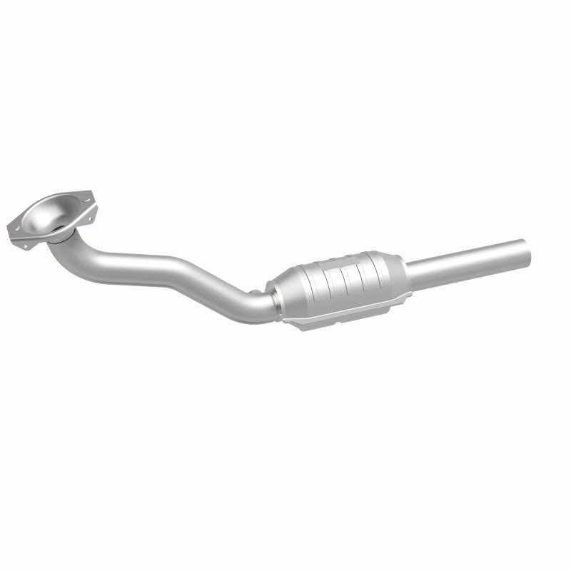 MagnaFlow Volkswagen Standard Grade Federal / EPA Compliant Direct-Fit Catalytic Converter 22924 360 Degree Image Set