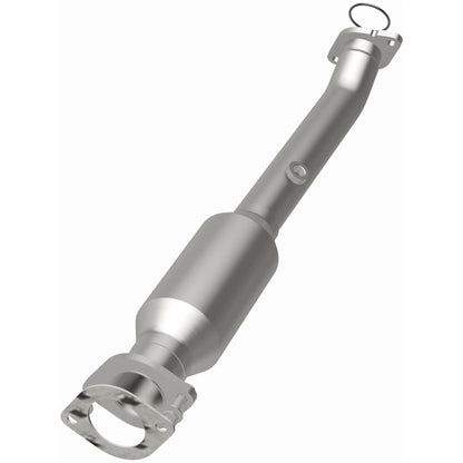 MagnaFlow Infiniti OEM Grade Federal / EPA Compliant Direct-Fit Catalytic Converter 21-121 Photo - out of package