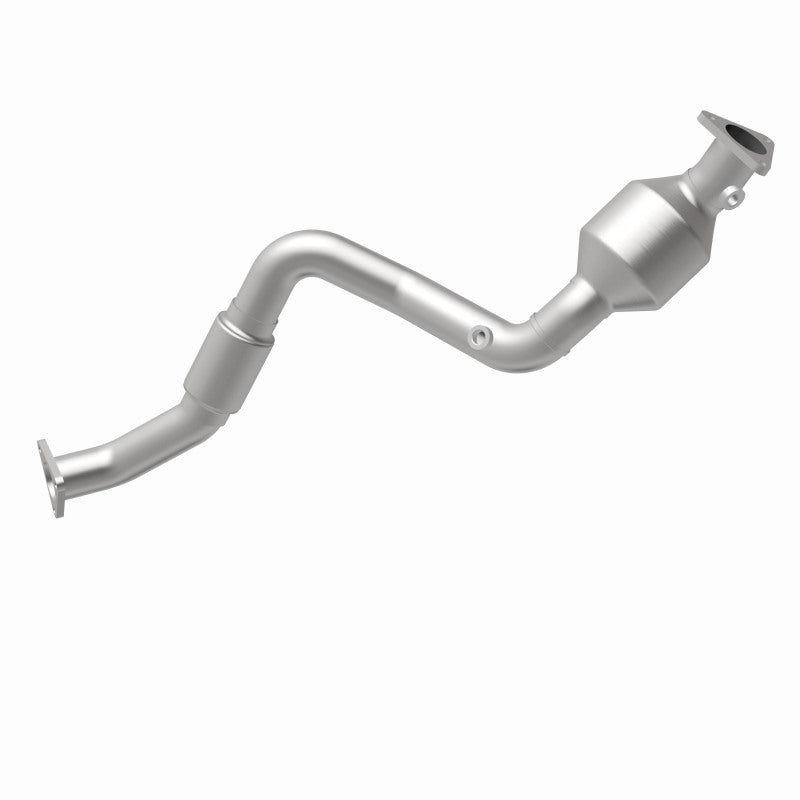MagnaFlow OEM Grade Federal / EPA Compliant Direct-Fit Catalytic Converter 51943 360 Degree Image Set