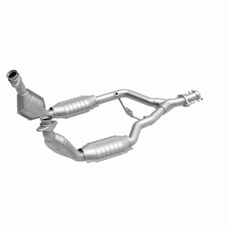 MagnaFlow Ford Mustang HM Grade Federal / EPA Compliant Direct-Fit Catalytic Converter 93344 360 Degree Image Set