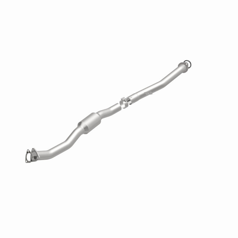MagnaFlow Subaru OEM Grade Federal / EPA Compliant Direct-Fit Catalytic Converter 52726 360 Degree Image Set