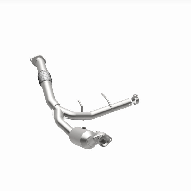 Magnaflow 18-21 Ford Expedition Right Underbody 3.5L Direct Fit Catalytic Converter 280219 280219 360 Degree Image Set