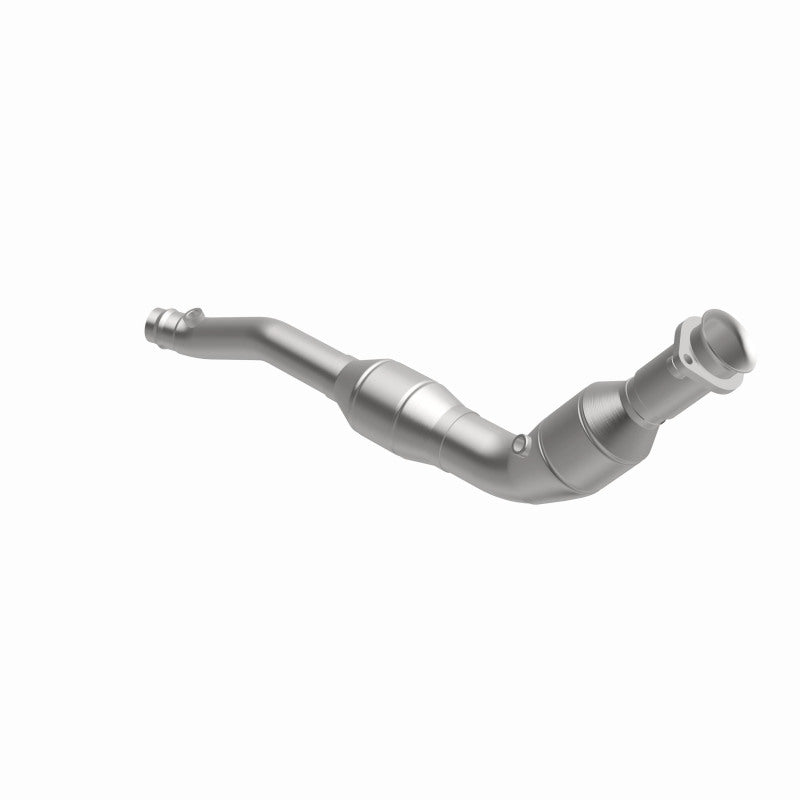 MagnaFlow Land Rover LR4 OEM Grade Federal / EPA Compliant Direct-Fit Catalytic Converter 21-717 360 Degree Image Set
