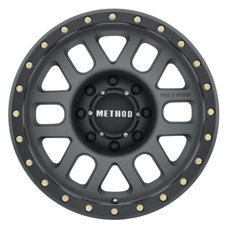 Method Race Wheels MR309 Grid Wheel Titanium / Black Street Loc 18x9 +18 8x6.5 MR30989080818 Photo - Close Up