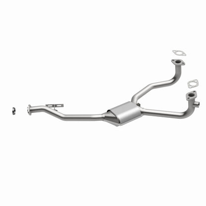 MagnaFlow Subaru Standard Grade Federal / EPA Compliant Direct-Fit Catalytic Converter 23868 360 Degree Image Set
