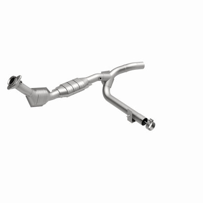 MagnaFlow Ford OEM Grade Federal / EPA Compliant Direct-Fit Catalytic Converter 49009 360 Degree Image Set