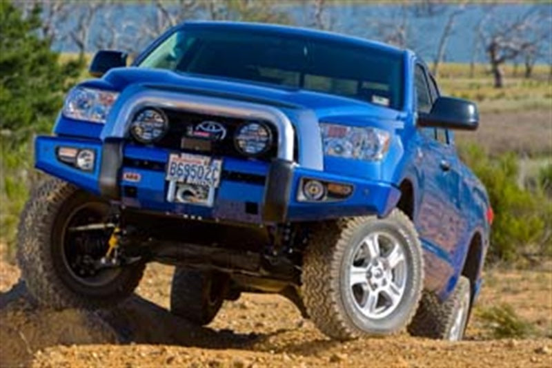 ARB Sahara Deluxe Bar Tundra 07-12 W/Srs 3915030 3915030 Photo - lifestyle view