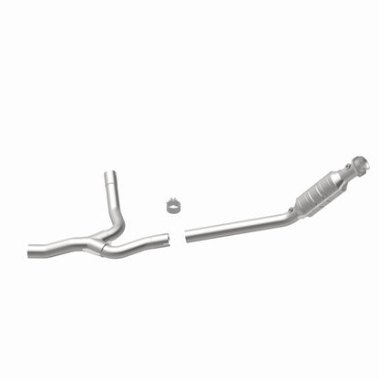 MagnaFlow Dodge Ram 1500 HM Grade Federal / EPA Compliant Direct-Fit Catalytic Converter 93420 360 Degree Image Set