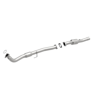 MagnaFlow Chevrolet Silverado 2500 HD OEM Grade Federal / EPA Compliant Direct-Fit Catalytic Converter 51949 360 Degree Image Set