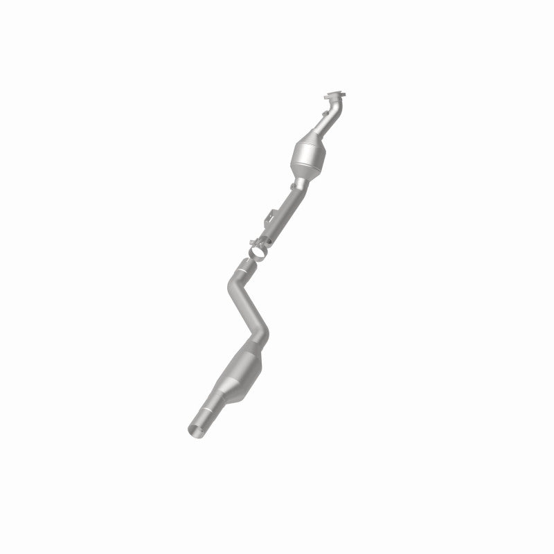MagnaFlow Mercedes-Benz California Grade CARB Compliant Direct-Fit Catalytic Converter 5411937 360 Degree Image Set