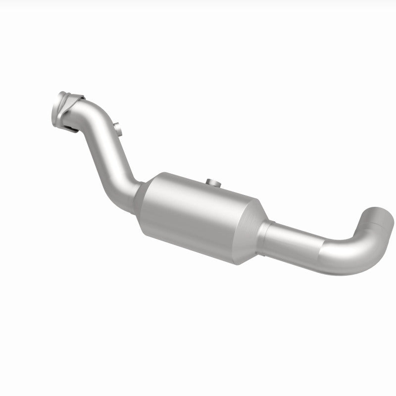 Magnaflow 18-21 Ford Expedition Left Underbody 3.5L Direct Fit Catalytic Converter 280218 280218 360 Degree Image Set