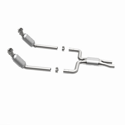 MagnaFlow HM Grade Federal / EPA Compliant Direct-Fit Catalytic Converter 23936 360 Degree Image Set