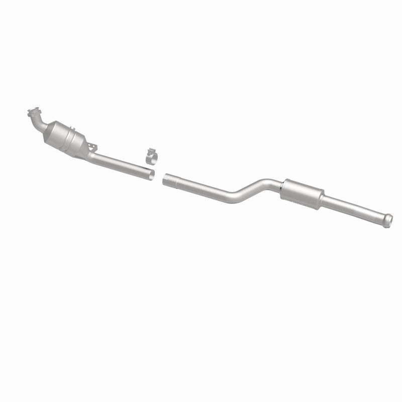 MagnaFlow Mercedes-Benz California Grade CARB Compliant Direct-Fit Catalytic Converter 5561922 360 Degree Image Set