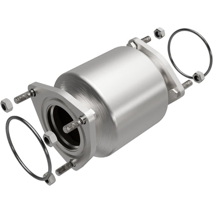 MagnaFlow Chevrolet California Grade CARB Compliant Direct-Fit Catalytic Converter 5561750 Photo - Primary
