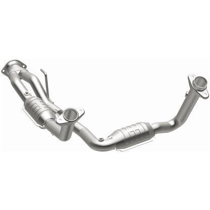 MagnaFlow Jeep OEM Grade Federal / EPA Compliant Direct-Fit Catalytic Converter 49444 Photo - out of package