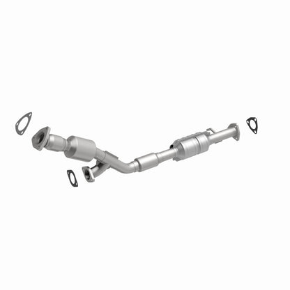 MagnaFlow Saturn Vue OEM Grade Federal / EPA Compliant Direct-Fit Catalytic Converter 51391 360 Degree Image Set