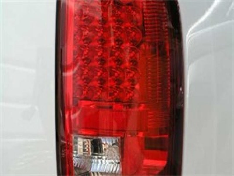 Spyder Dodge Ram 02-06 1500/Ram 2500/3500 03-06 LED Tail Light Red Clear ALT-YD-DRAM02-LED-RC 5002570 5002570 Photo - Unmounted