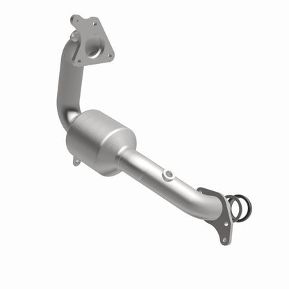 MagnaFlow Nissan Juke OEM Grade Federal / EPA Compliant Direct-Fit Catalytic Converter 52439 360 Degree Image Set