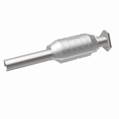 MagnaFlow Volkswagen Standard Grade Federal / EPA Compliant Direct-Fit Catalytic Converter 22917 360 Degree Image Set