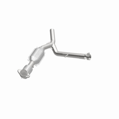 MagnaFlow HM Grade Federal / EPA Compliant Direct-Fit Catalytic Converter 93665 360 Degree Image Set