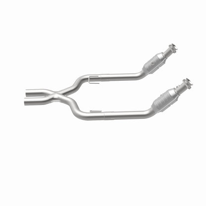 MagnaFlow Ford Mustang Standard Grade Federal / EPA Compliant Direct-Fit Catalytic Converter 15448 360 Degree Image Set