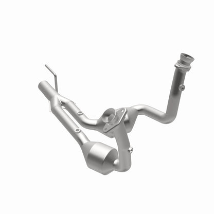 MagnaFlow Jeep Grand Cherokee HM Grade Federal / EPA Compliant Direct-Fit Catalytic Converter 23178 360 Degree Image Set
