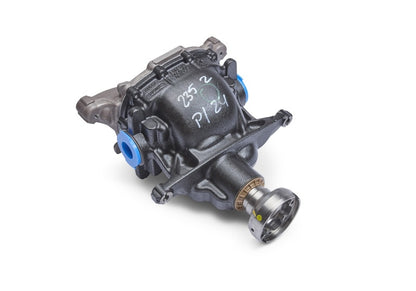 Ford Racing 2019 Ford Mustang Super 8.8in IRS Loaded Differential Housing 3.55 M-4001-88355B M-4001-88355B Photo - Unmounted