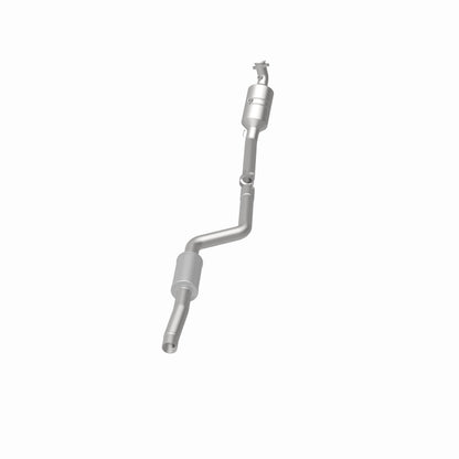 MagnaFlow Mercedes-Benz California Grade CARB Compliant Direct-Fit Catalytic Converter 5561919 360 Degree Image Set
