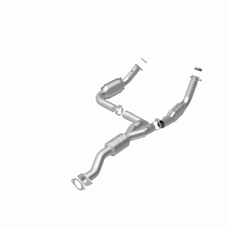 MagnaFlow OEM Grade Federal / EPA Compliant Direct-Fit Catalytic Converter 52113 360 Degree Image Set