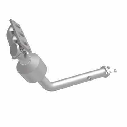 MagnaFlow Land Rover Freelander HM Grade Federal / EPA Compliant Manifold Catalytic Converter 24121 360 Degree Image Set