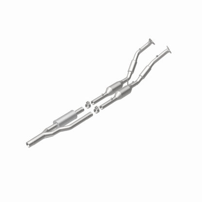 MagnaFlow HM Grade Federal / EPA Compliant Direct-Fit Catalytic Converter 24587 360 Degree Image Set