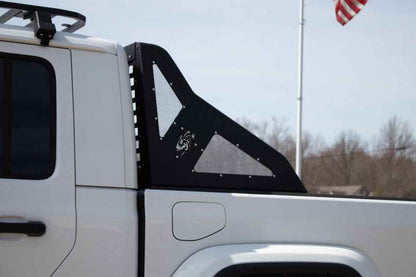 Fishbone Offroad 2020+ Jeep Gladiator Chase Rack W/Molle Panel FB21246 FB21246 Photo - lifestyle view