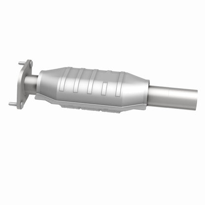 MagnaFlow OEM Grade Federal / EPA Compliant Direct-Fit Catalytic Converter 51808 360 Degree Image Set