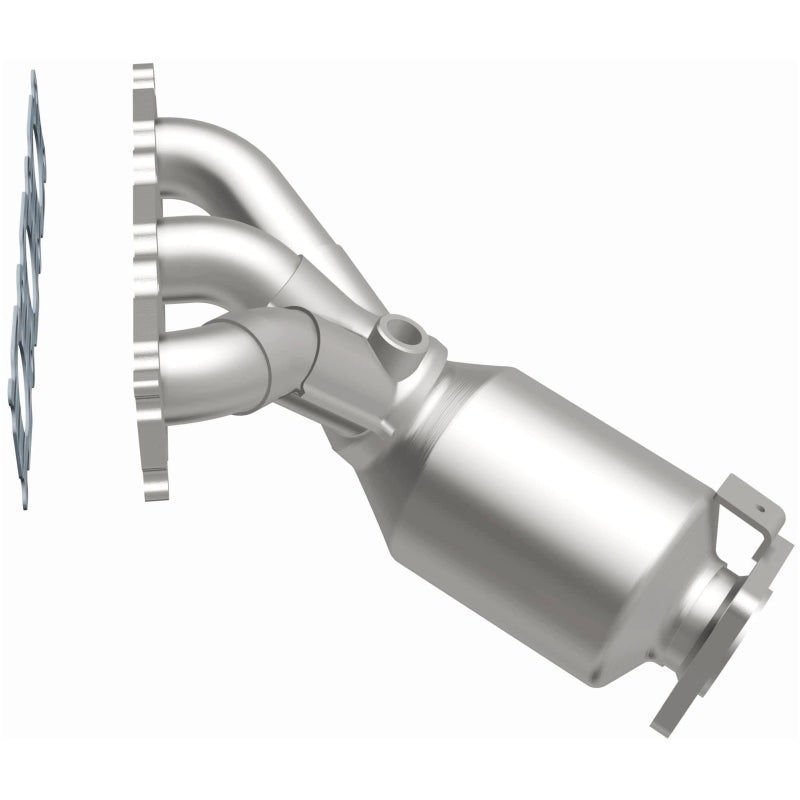 MagnaFlow Volvo XC90 OEM Grade Federal / EPA Compliant Manifold Catalytic Converter 52131 Photo - out of package