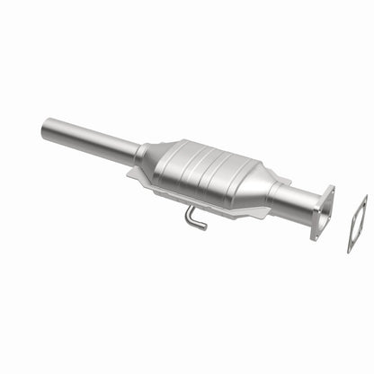 MagnaFlow Jeep Standard Grade Federal / EPA Compliant Direct-Fit Catalytic Converter 23224 360 Degree Image Set