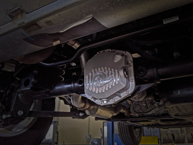 aFe Power Street Series Rear Differential Cover Raw w/Machined Fins 18-21 Jeep Wrangler JL Dana M200 46-71090A 46-71090A Photo - Mounted